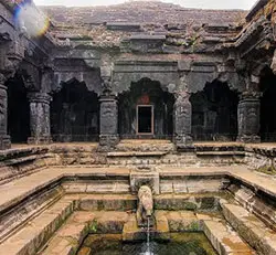 Mahabaleshwar
                                                Temple